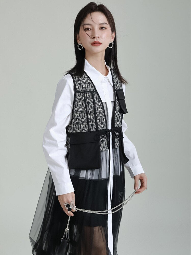 Women Black Pattern Color-block Vest