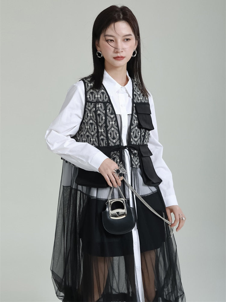 Women Black Pattern Color-block Vest