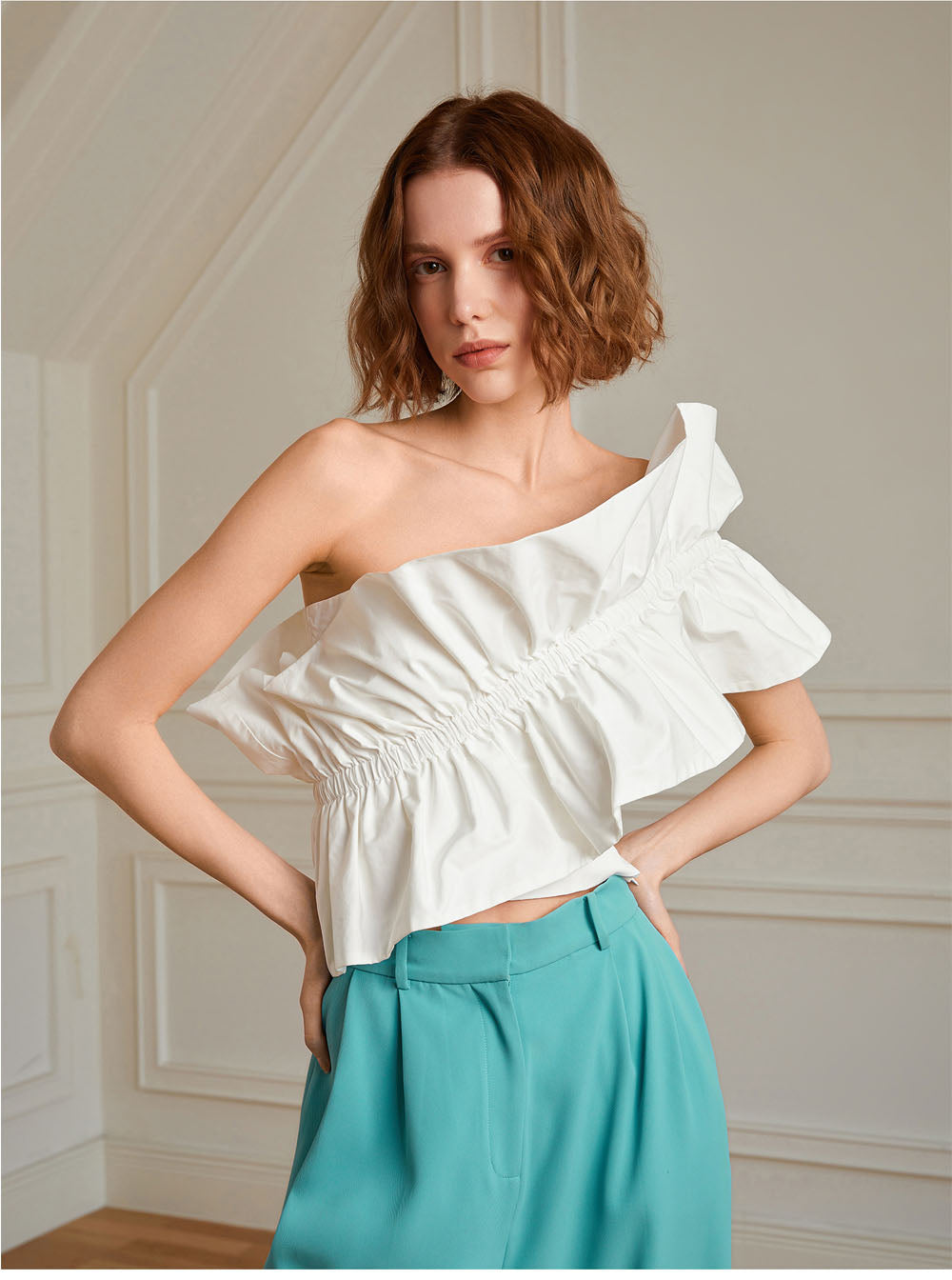 A1 Off Shoulder Tops - White